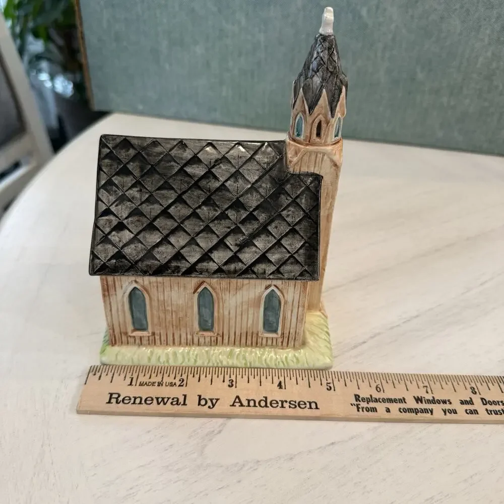 Vtg Porcelain Ceramic Little Brown Gothic Church Music Box Bank Roman EUC VIDEO‎